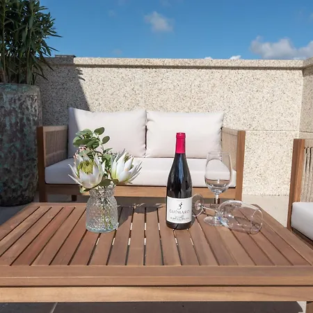 Nuba Turisticos * モンフォルテ・デ・レモス